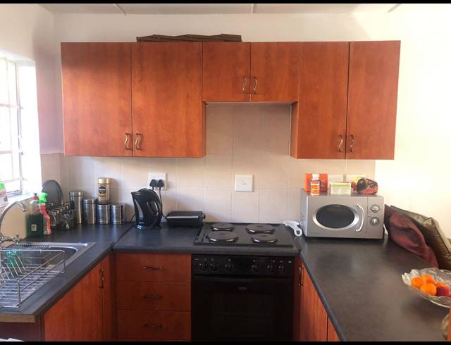 2 BEDROOM TOWNHOUSE SOLD IN ANNLIN